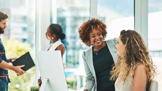 A Clean Workspace: Your Best Defense Against Seasonal Illness 10 clean workspace